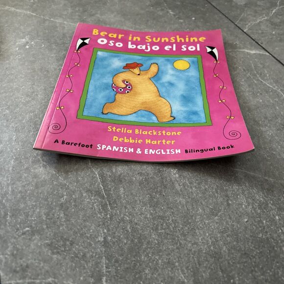 Bear in Sunshine / Oso bajo el sol [English and Spanish Edition] Blackstone, S - Picture 2 of 9